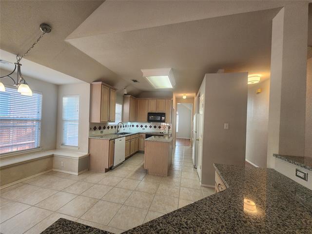 Building Photo - 8313 Fountain Ridge Dr