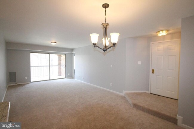 Building Photo - 5900 Cove Landing Rd