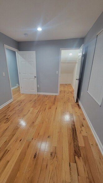 Building Photo - 51-53 Salem St