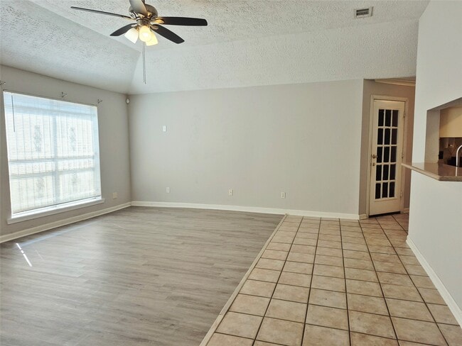 Building Photo - 13211 Whitchurch Way