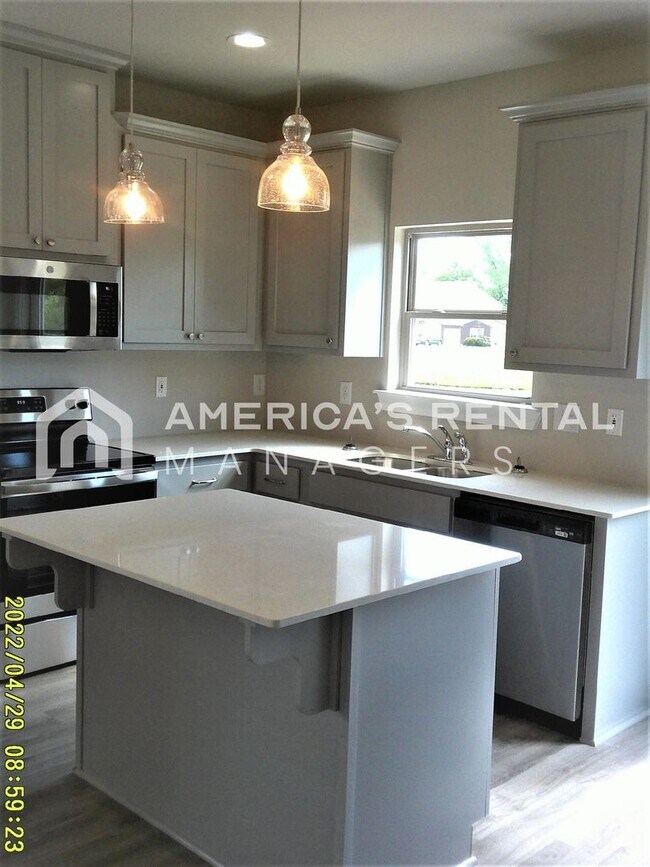 Building Photo - Home for Rent in Meridianville, AL!