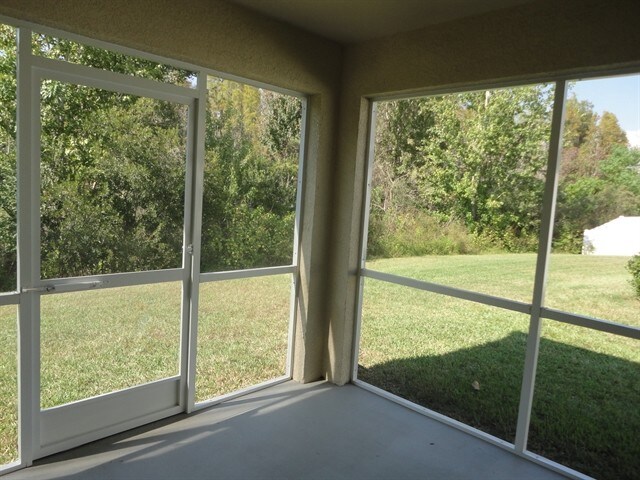 Building Photo - 3213 Dunstable Dr