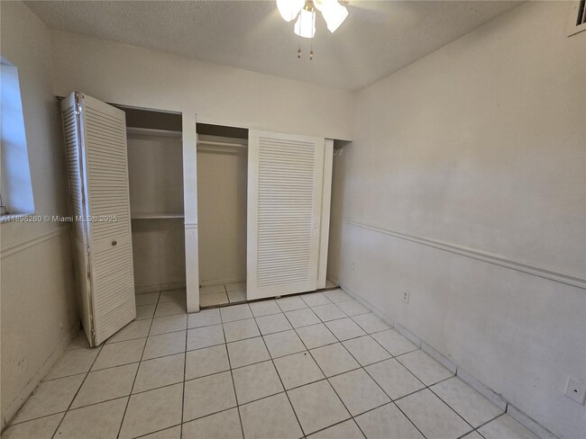 Building Photo - 71 NW 76th St