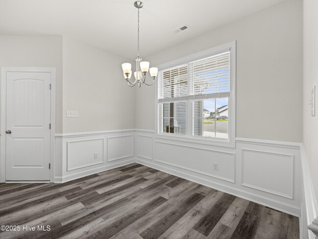 Building Photo - 908 Freewoods Ct