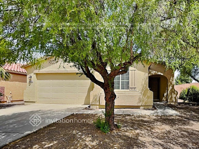 Building Photo - 4962 E Longhorn St