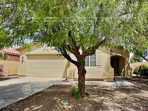 Building Photo - 4962 E Longhorn St