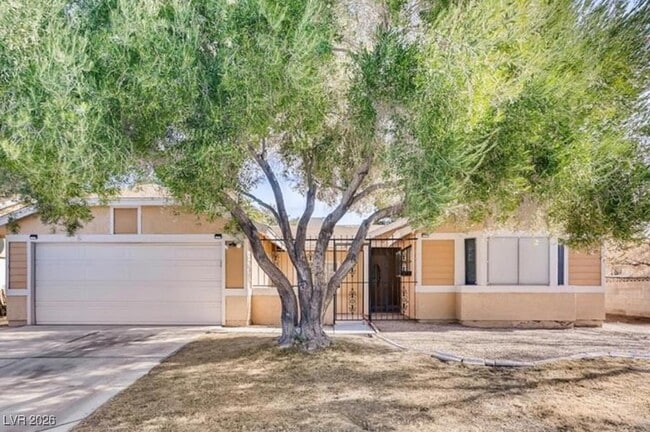 Building Photo - 5204 Shady Grove Ln