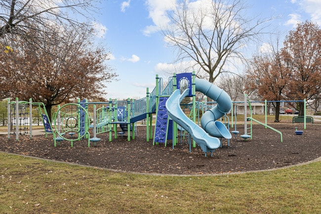 Building Photo - 818 Dunbar Ct