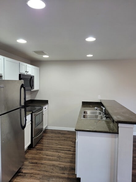 Building Photo - 9152 184th Avenue East