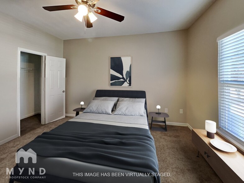 Building Photo - 6454 Mallard View Ln