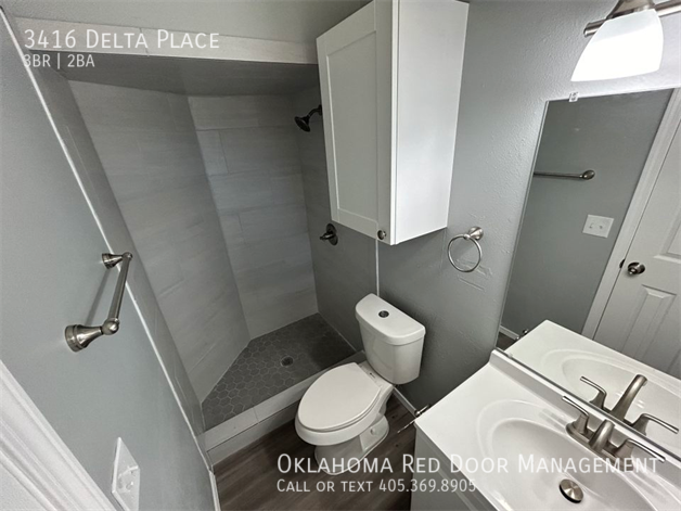 Building Photo - 3416 Delta Pl