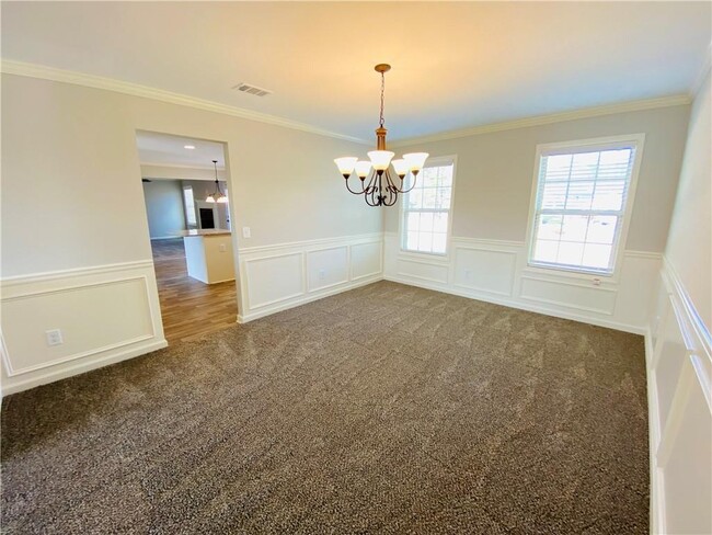 Building Photo - 1825 Miller Lake Dr