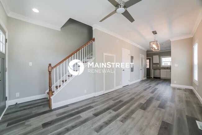 Building Photo - 2165 14TH AVE S, ST PETERSBURG, FL 33712