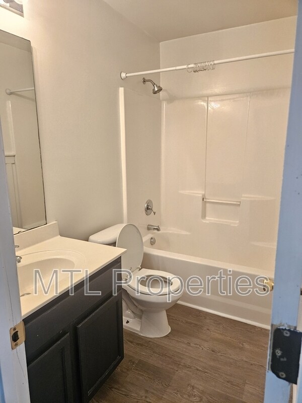 Building Photo - 8716 Berrybrook Ln