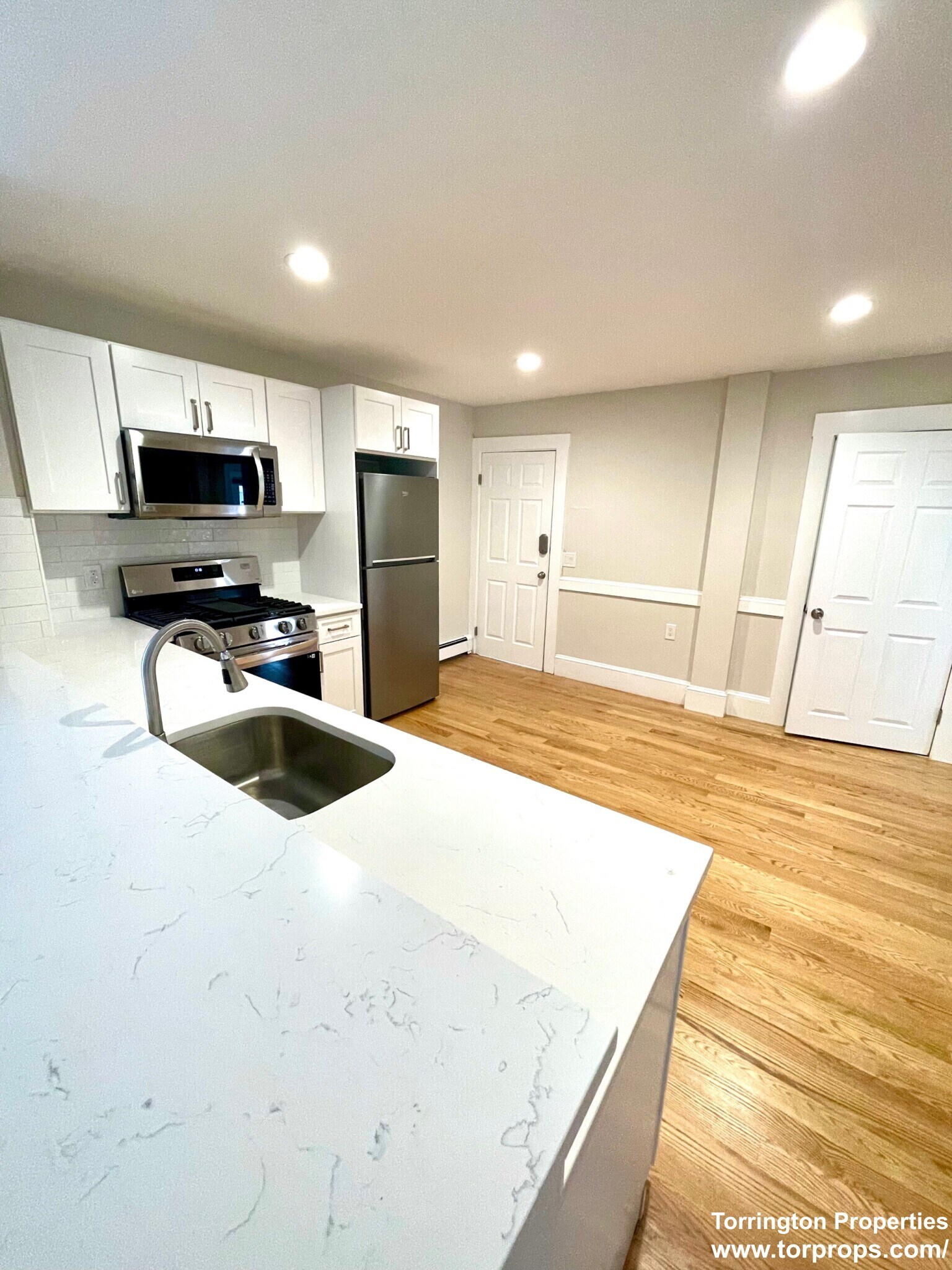 Building Photo - 67 Wheatland St