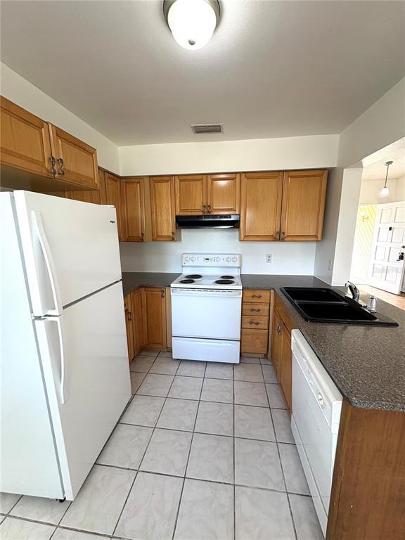 Building Photo - 3567 SW 151st St