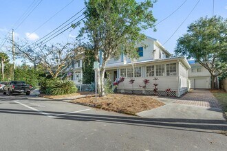 Building Photo - 313 St George St