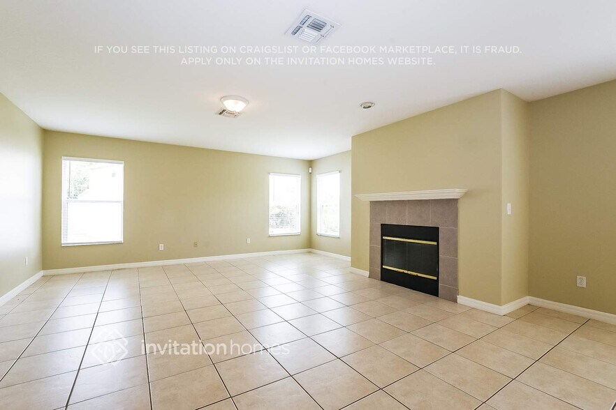 Building Photo - 15696 Galbi Dr