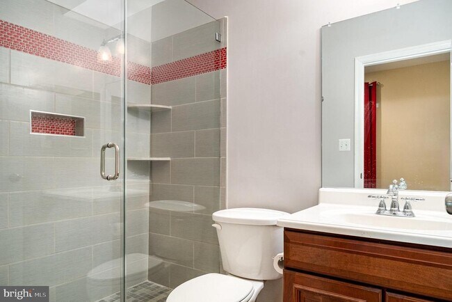 Building Photo - 4203 Talon Dr