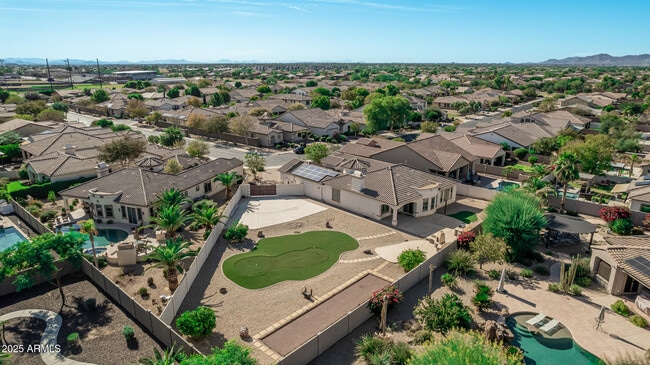 Building Photo - 14806 Luna Cir