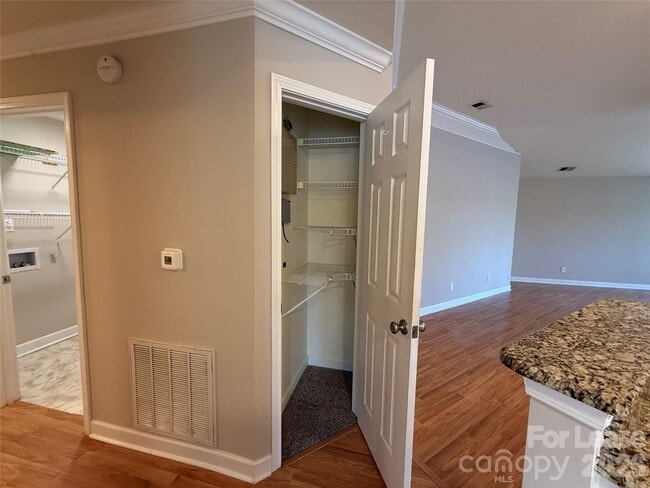 Building Photo - 7834 Village Harbor Dr