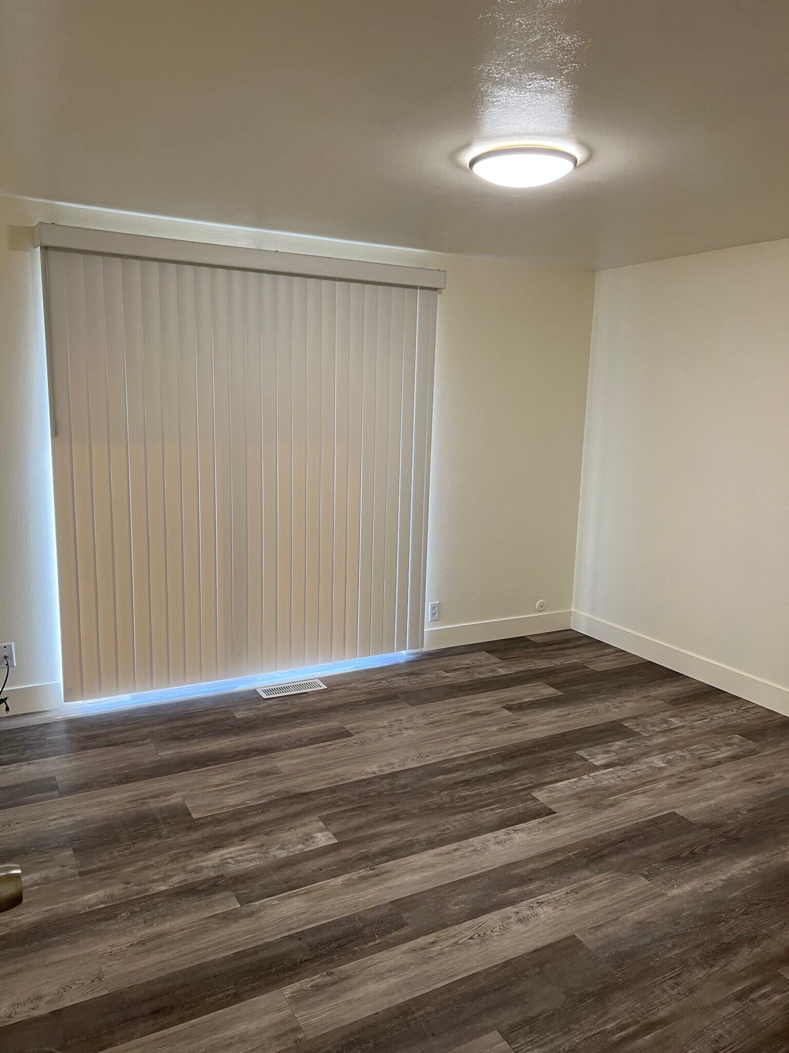 Building Photo - 1934 W 4700 S