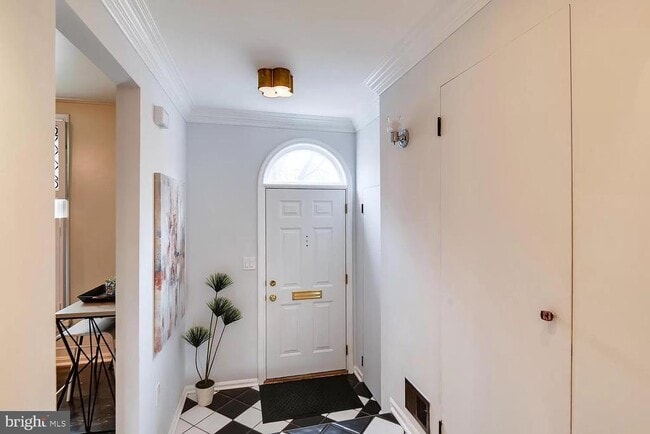 Building Photo - 2919 Elliott St