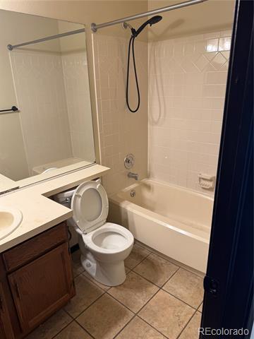 Building Photo - 6590 Sproul Ln