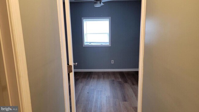 Building Photo - 22719 Lagoon Dr