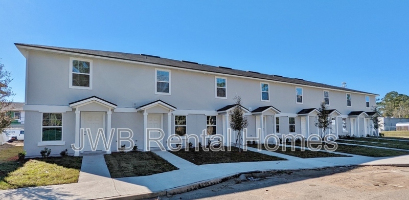 Primary Photo - 8505 McGirts Village Ln