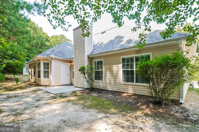 Building Photo - 11771 Fairway Overlook