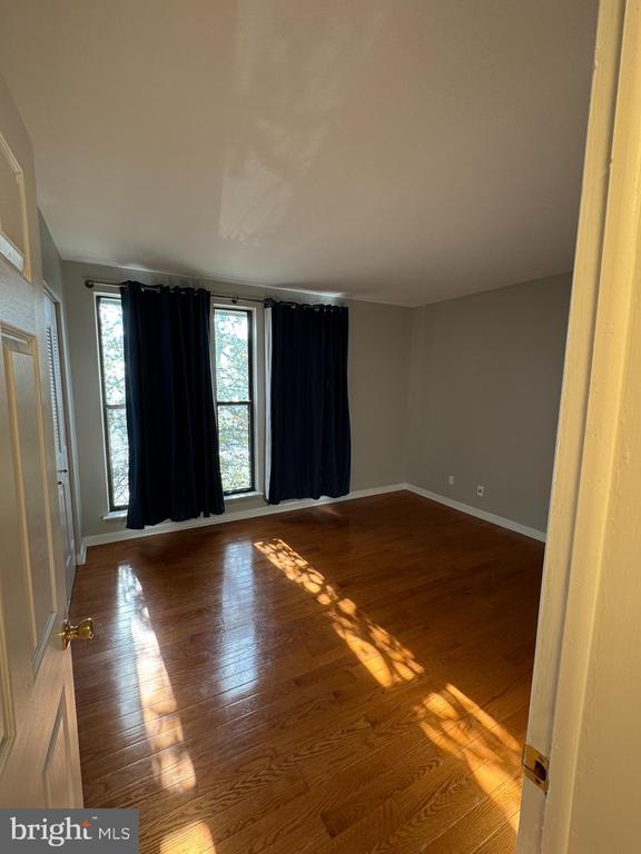 Building Photo - 25 Church Rd