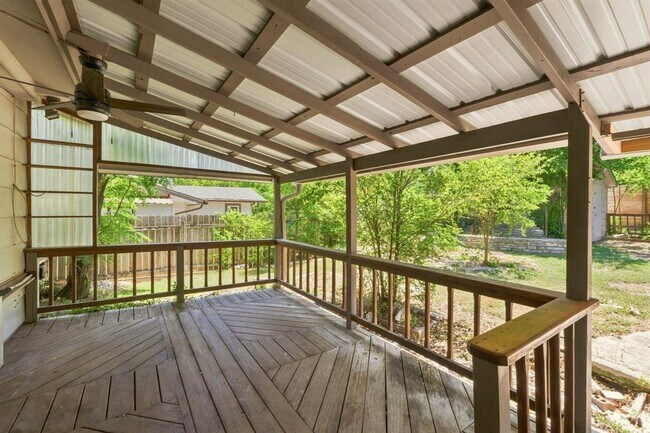 Building Photo - 1409 Desert Quail Ln