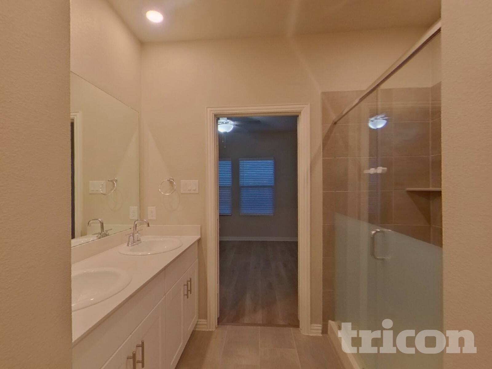 Building Photo - 1805 Ash Oak Ln