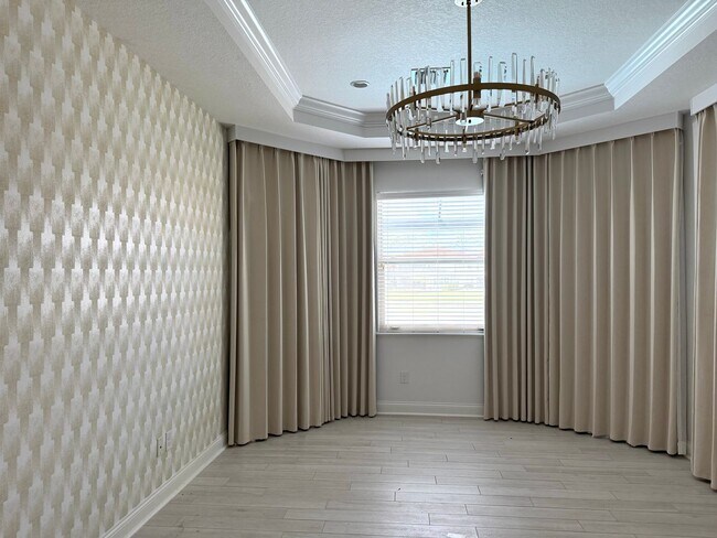 Building Photo - Luxury Water view Home for rent