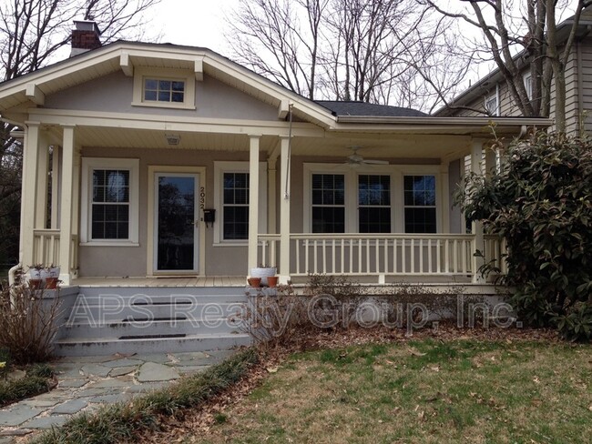 Primary Photo - 2032 Elizabeth Ave