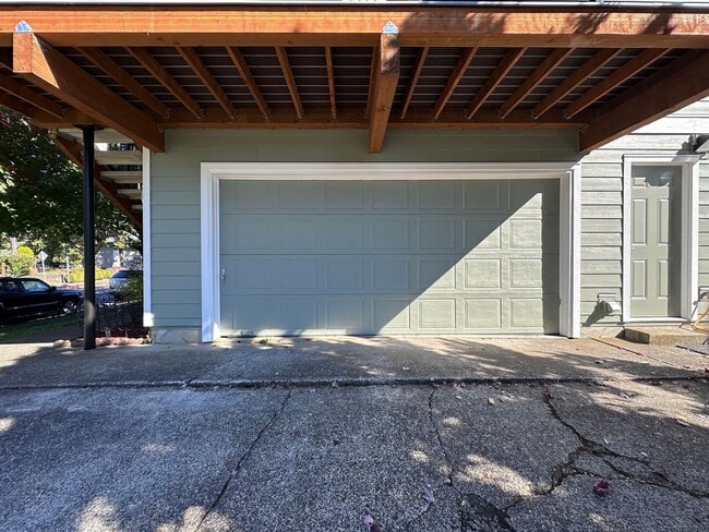 Building Photo - Charming 2-Bed, 1-Bath Home in Tee Off Estates – W/S/G Utilities Included in the rent!