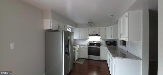 Building Photo - 14643 Colonels Choice Rd
