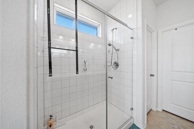 Building Photo - 1313 Mainland Shrs Ln