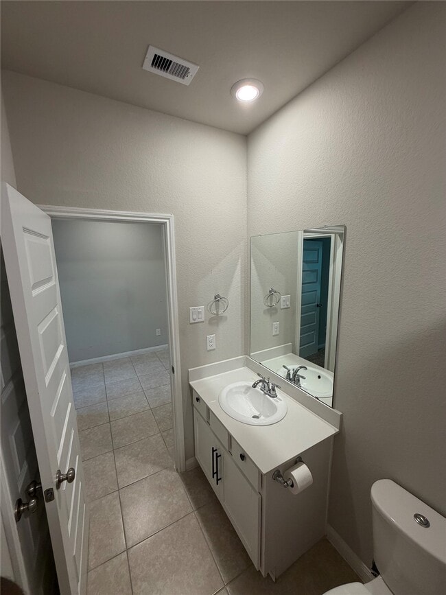 Building Photo - 3115 Tanner Dell Ct