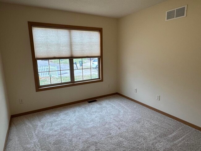 Building Photo - 3802 W 15th St Ct