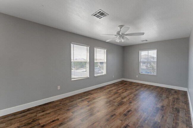 Building Photo - Charming 3BR House in Apache Junction