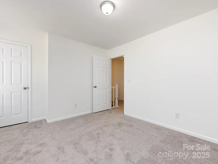 Building Photo - 1635 Katherine Kiker Rd