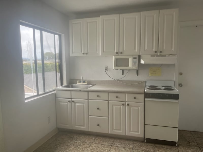 Building Photo - 1221 Beacon Ave