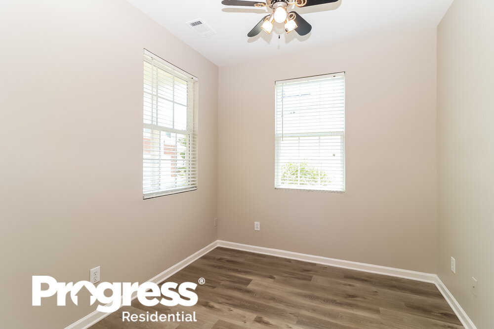 Building Photo - 284 Hiawassee Dr