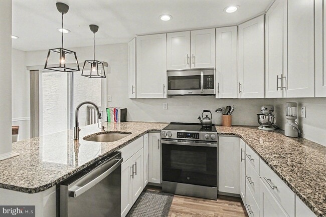 Building Photo - 3402 Keswick Way