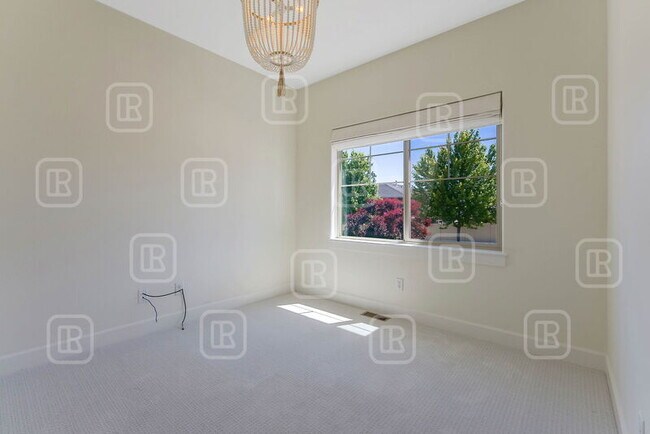 Building Photo - 17823 E Daystar Rd