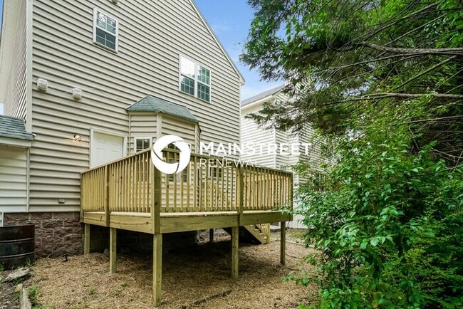 Building Photo - 3 Bedroom Pet-Friendly Home in Raleigh, NC with Main Street Renewal