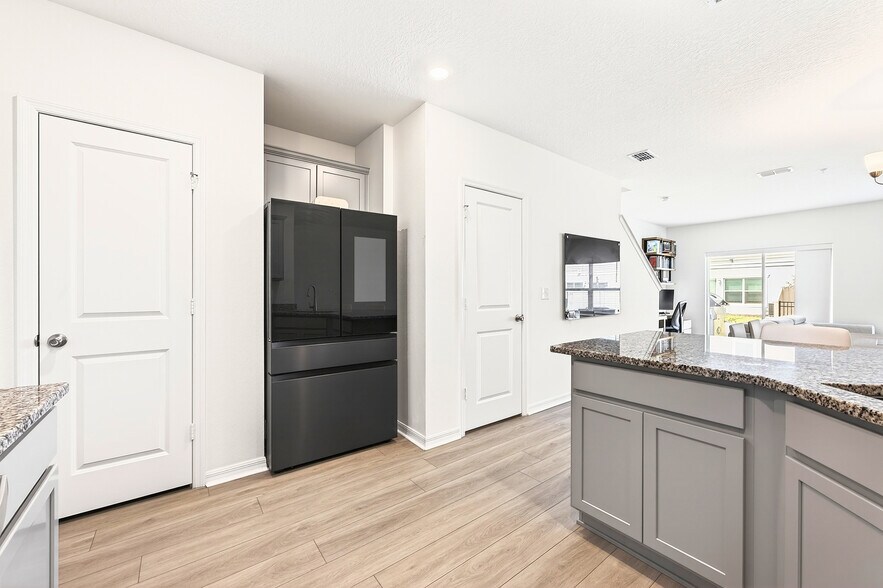 Building Photo - 2338 Carrabelle Way
