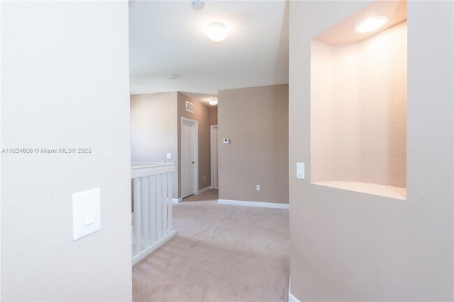Building Photo - 11510 NW 88th Ln